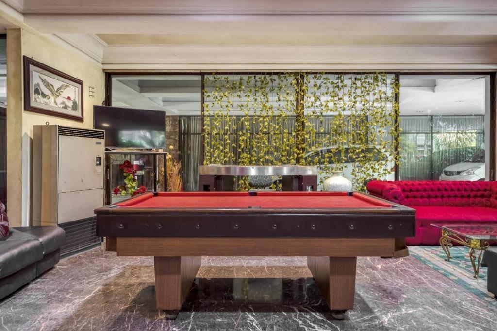 New Grand Park Hotel Surabaya Dış mekan fotoğraf