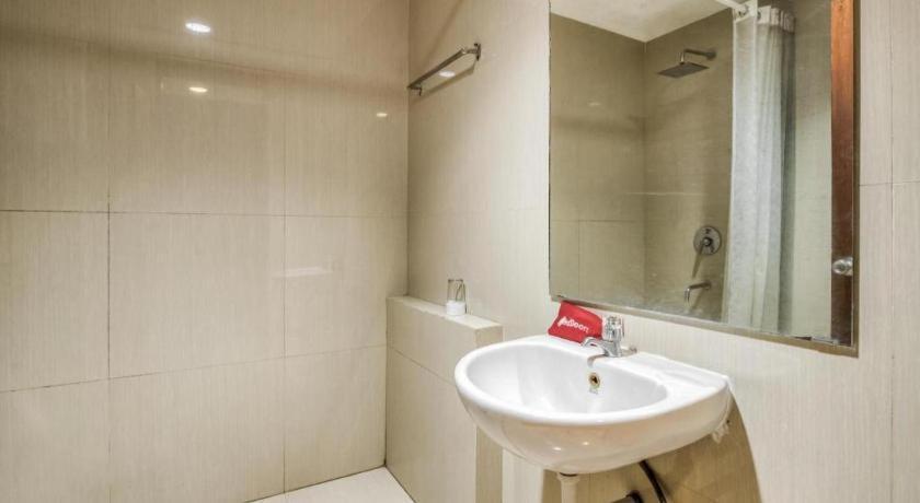 New Grand Park Hotel Surabaya Dış mekan fotoğraf