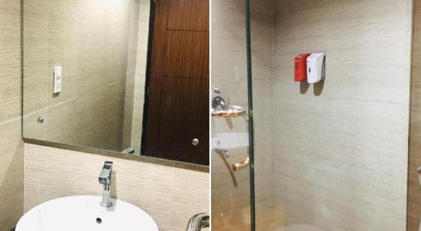 New Grand Park Hotel Surabaya Dış mekan fotoğraf